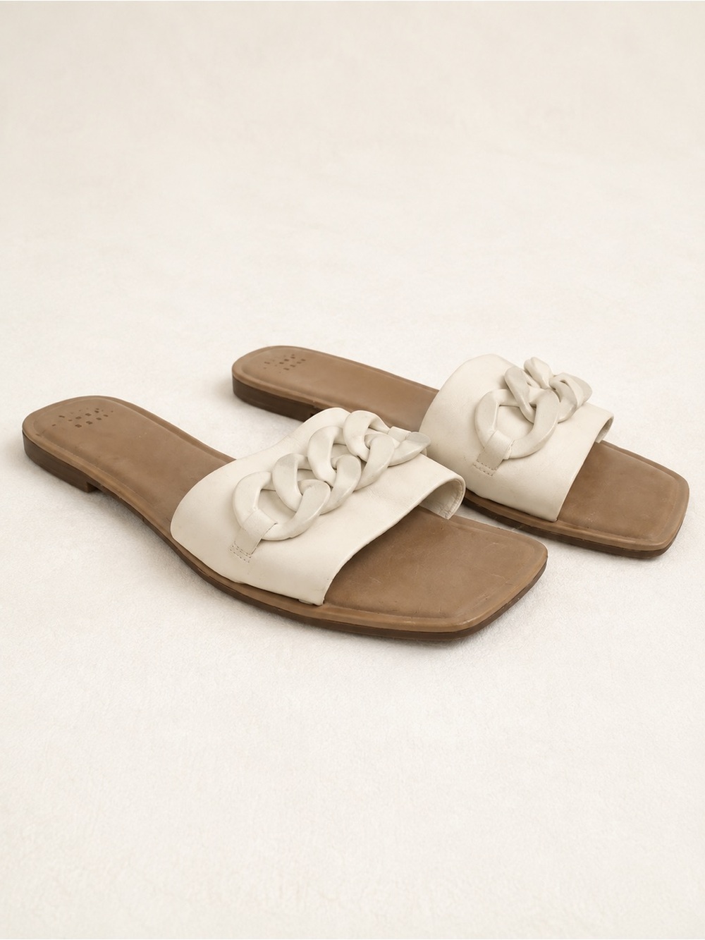 A New Day White Chain Slides • Size 11 • Open Toe Slip-On Sandals